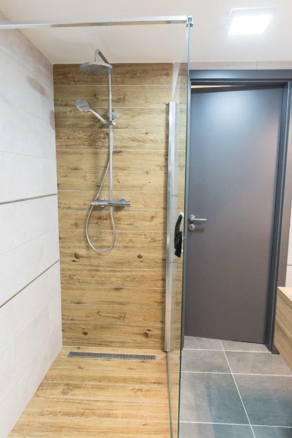 New Loft Style Appartman In The Heart Of The City Budapest Exteriör bild