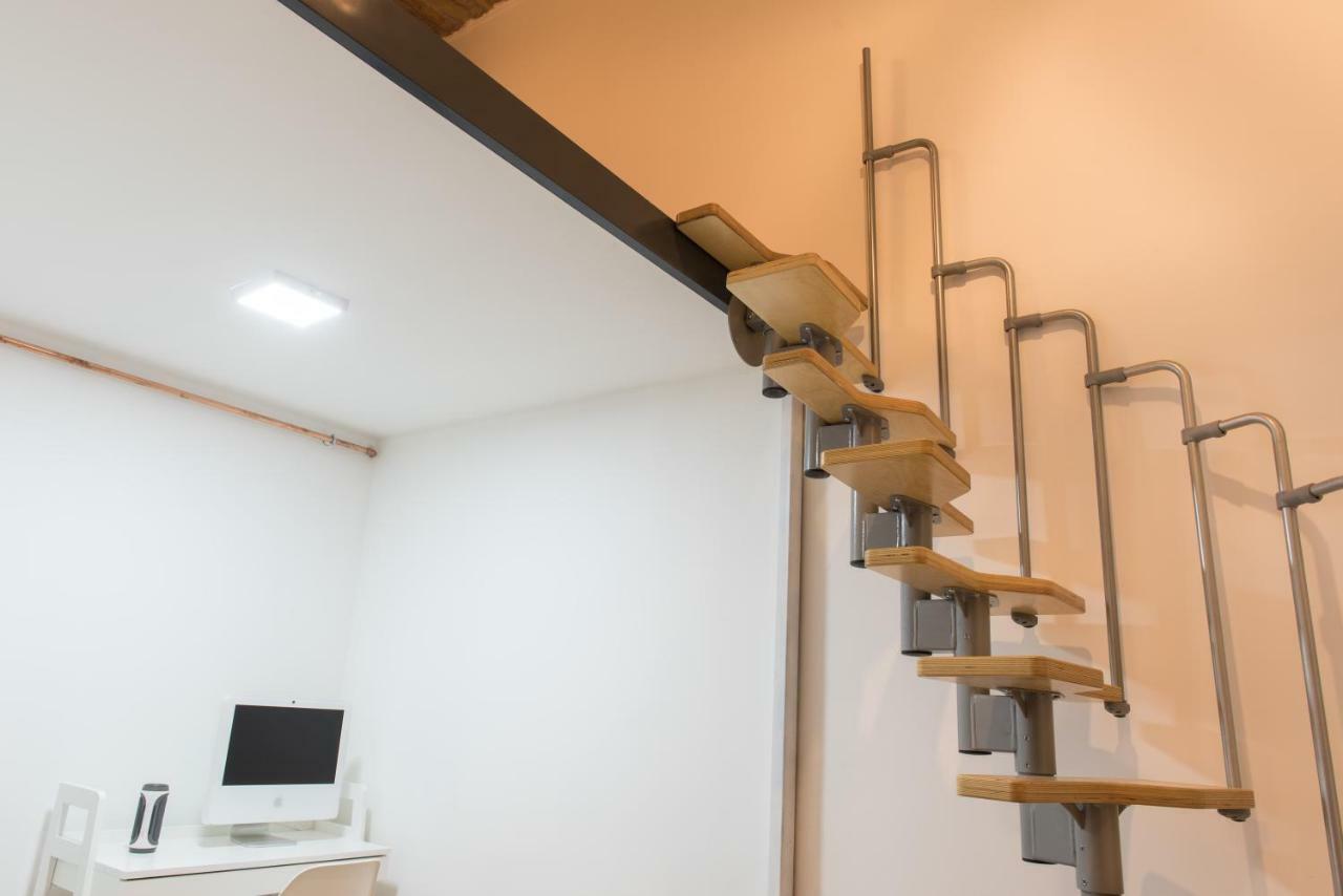New Loft Style Appartman In The Heart Of The City Budapest Exteriör bild